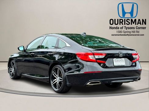 Used 2022 Honda Accord Touring image 4