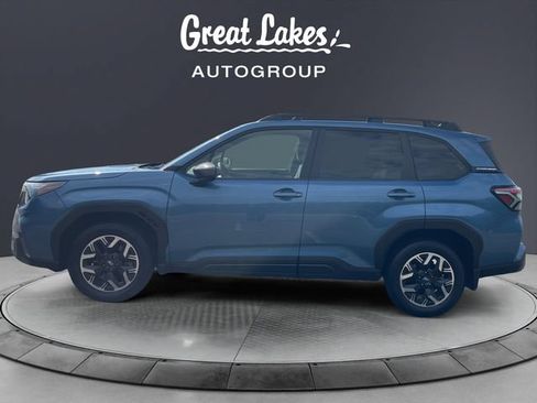 Certified 2025 Subaru Forester Premium AWD/4WD image 2