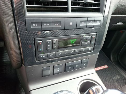 Used 2010 Ford Explorer Sport Trac Limited AWD/4WD image 19