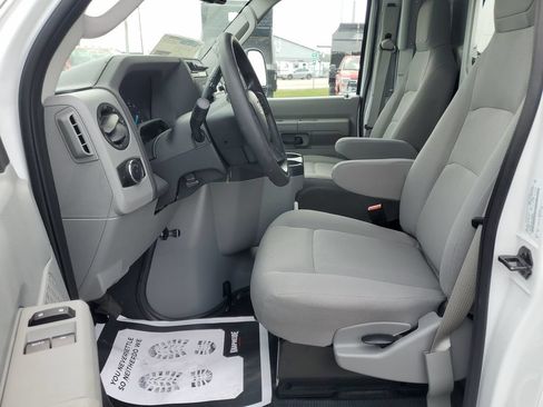 New 2027 Ford E-350 and Econoline 350 Super Duty w/ Power Equipment Group RWD image 21