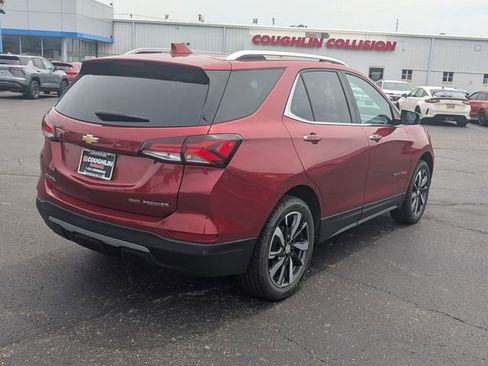 Used 2023 Chevrolet Equinox Premier AWD/4WD image 8