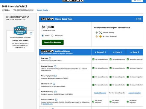 Used 2018 Chevrolet Volt LT FWD image 2