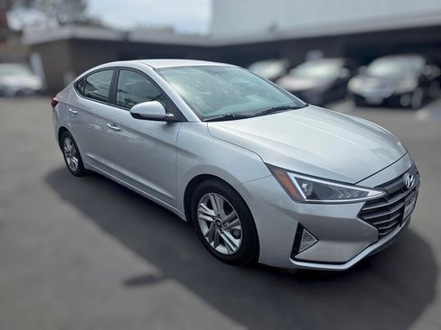 Used 2019 Hyundai Elantra SEL FWD image 9