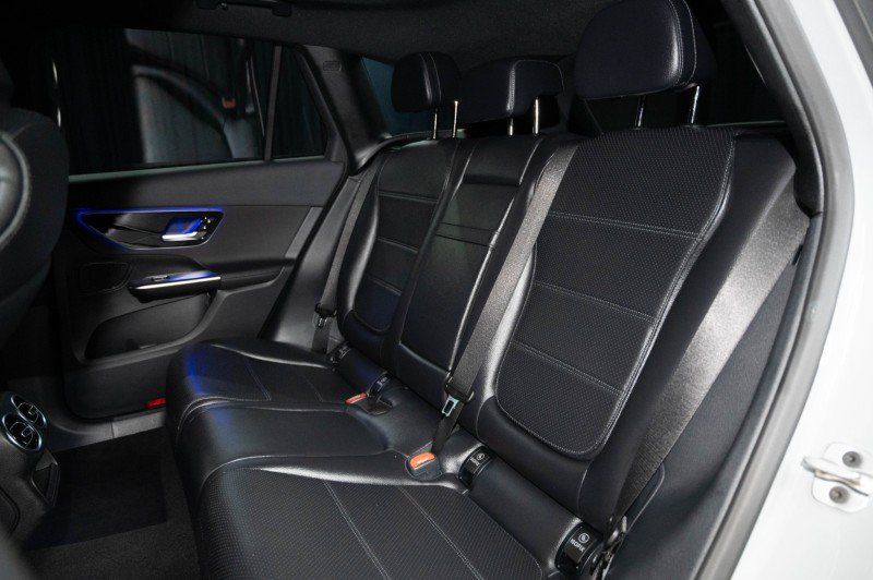 New 2027 Mercedes-Benz GLC 300 image 13