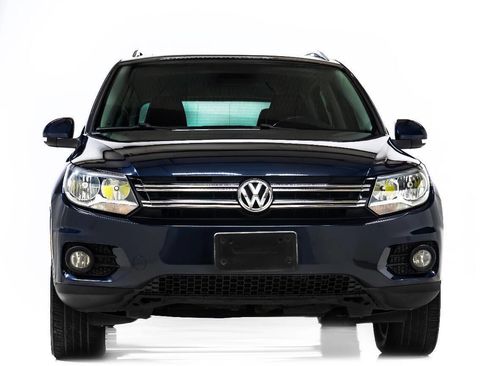Used 2013 Volkswagen Tiguan SE image 8