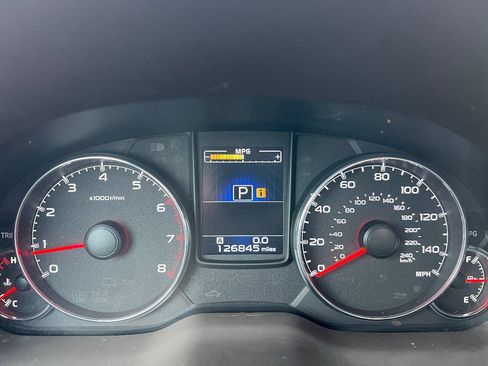 Used 2014 Subaru Outback 2.5i Limited AWD/4WD image 37
