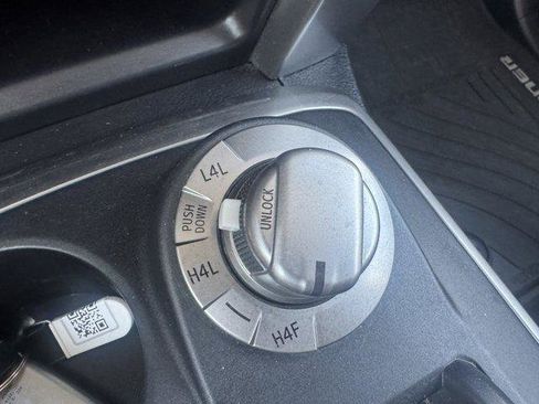Certified 2016 Toyota 4Runner Limited image 29