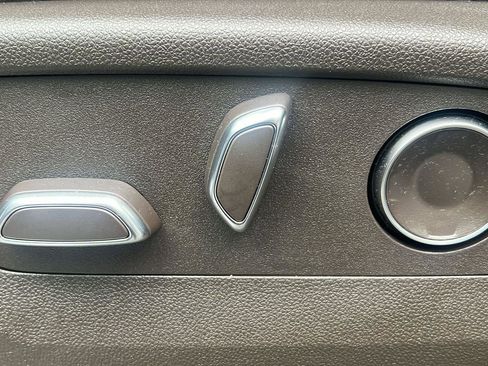 New 2026 GMC Sierra 2500 Denali w/ Technology Package AWD/4WD image 11