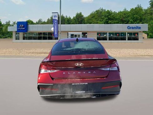 New 2026 Hyundai Elantra Sport image 5