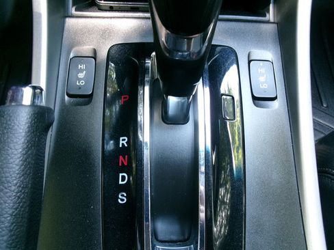 Used 2014 Honda Accord EX-L image 26