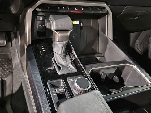 New 2026 Toyota Tundra SR5 AWD/4WD image 18