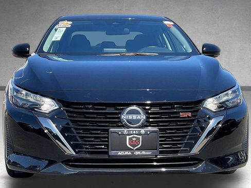 Used 2025 Nissan Sentra SR FWD image 3