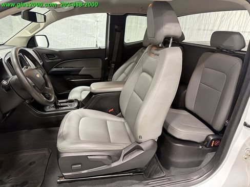 Used 2021 Chevrolet Colorado W/T AWD/4WD image 9