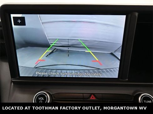 Used 2022 Ford Maverick XL image 15