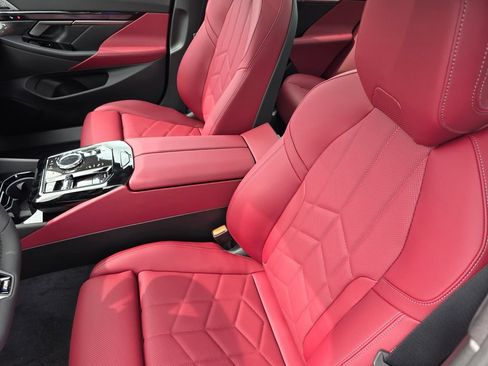 New 2027 BMW 530i w/ Executive Package RWD image 9