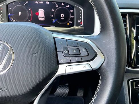 Used 2023 Volkswagen Atlas SE AWD/4WD image 30