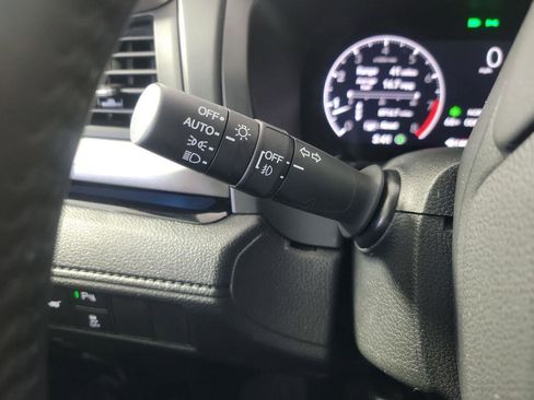 Certified 2025 Honda Odyssey Touring image 30