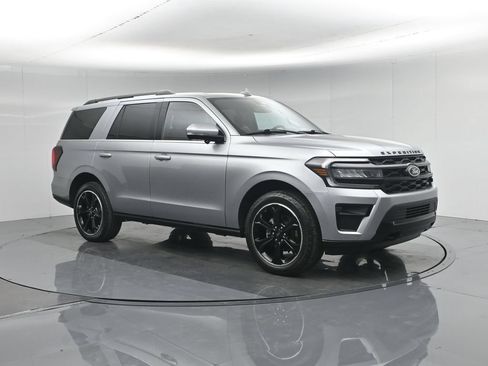 Certified 2023 Ford Expedition Limited AWD/4WD image 32