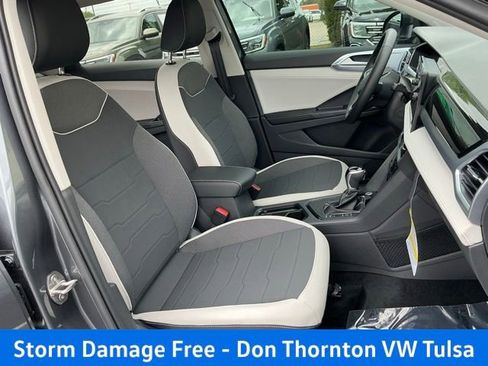 New 2026 Volkswagen Taos SE FWD image 19