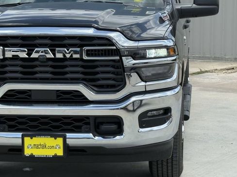 New 2025 RAM 2500 Tradesman image 8