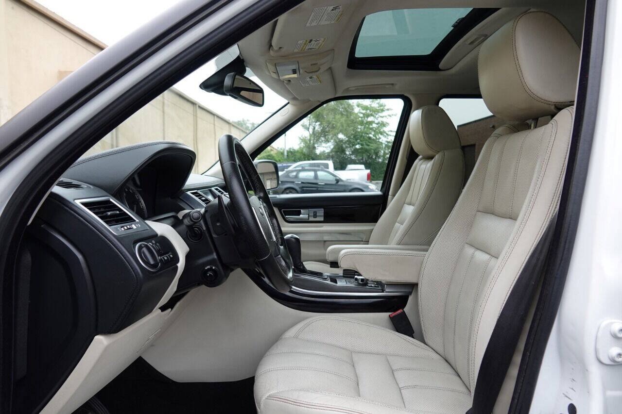 Used 2011 Land Rover Range Rover Sport Supercharged AWD/4WD image 71