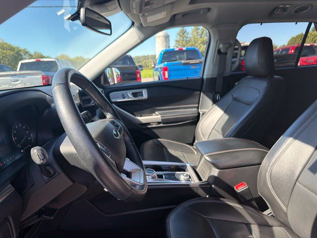 Used 2022 Ford Explorer Limited AWD/4WD image 22