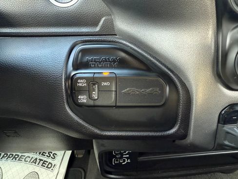 Used 2023 RAM 2500 Big Horn w/ Level 1 Equipment Group image 23