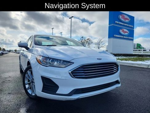 Used 2019 Ford Fusion SE image 13