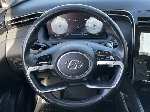 Used 2023 Hyundai Tucson Limited image 11
