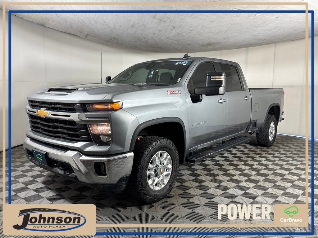 Certified 2024 Chevrolet Silverado 2500 LT AWD/4WD image 1