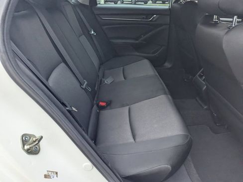Used 2020 Honda Accord EX image 19