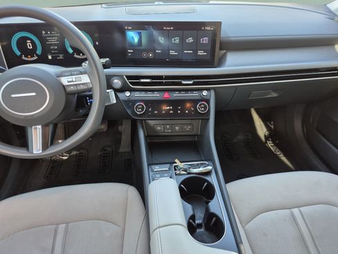 Certified 2024 Hyundai Sonata SEL FWD image 12