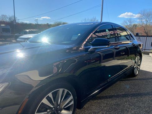 Used 2019 Lincoln MKZ Reserve w/ Luxury Package AWD/4WD image 30