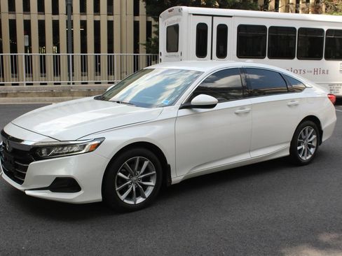 Used 2021 Honda Accord LX image 12