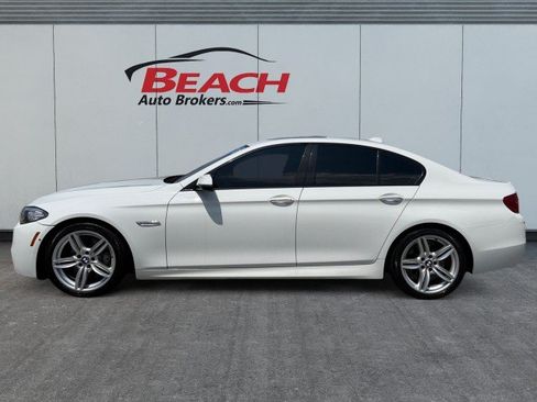 Used 2016 BMW 535i Sedan w/ M Sport RWD image 3