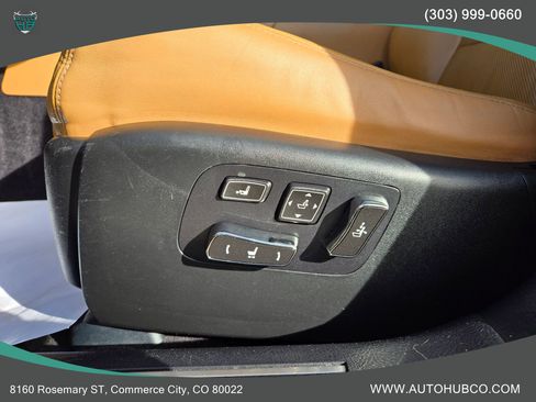 Used 2013 Lexus LS 460 AWD w/ Comfort Pkg image 22