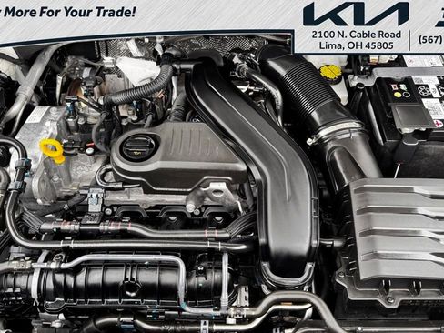 Used 2025 Volkswagen Taos S image 28