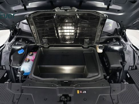 Used 2024 Hyundai Ioniq 5 Limited image 25