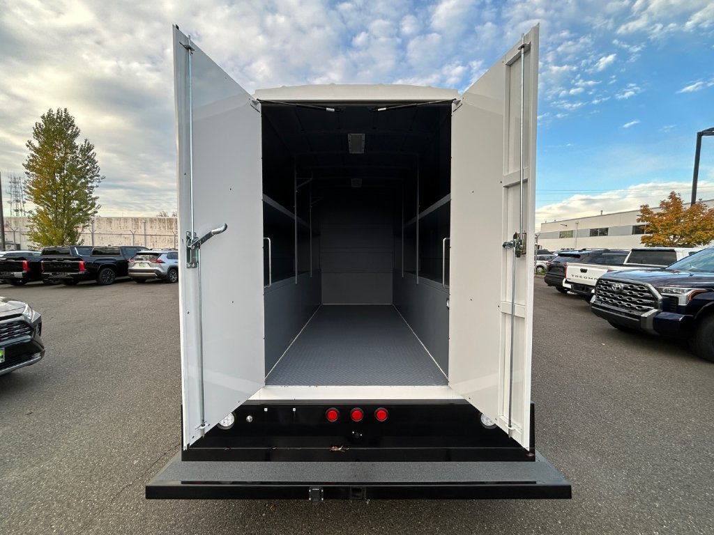 Used 2025 Ford Transit 350 w/ Exterior Upgrade Package RWD image 11