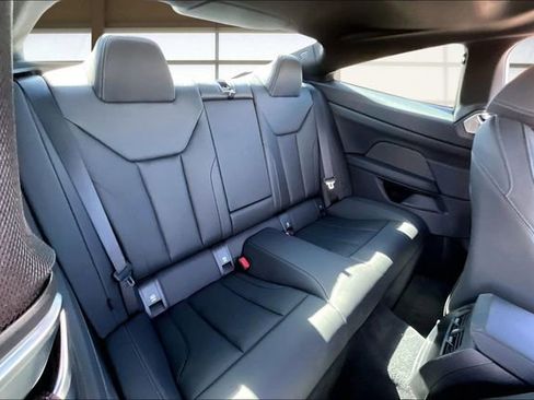 Used 2025 BMW 430i Coupe w/ Premium Package image 27