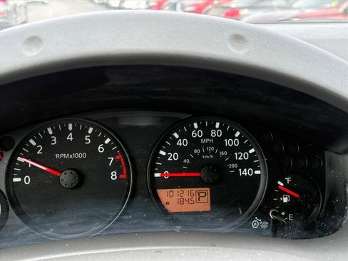 Used 2020 Nissan Frontier SV w/ Midnight Edition Floor Mats image 8