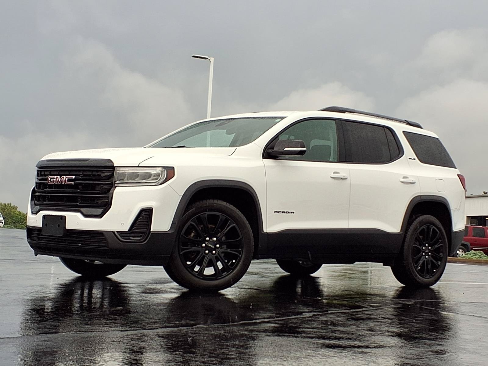 Used 2023 GMC Acadia SLE w/ Driver Convenience Package AWD/4WD image 2