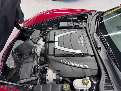 Used 2012 Chevrolet Corvette Coupe w/ 2LT Preferred Equipment Group RWD image 5