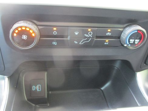 Used 2021 Ford F150 XL w/ FX4 Off-Road Package AWD/4WD image 16