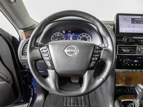 Used 2024 Nissan Armada SL image 21