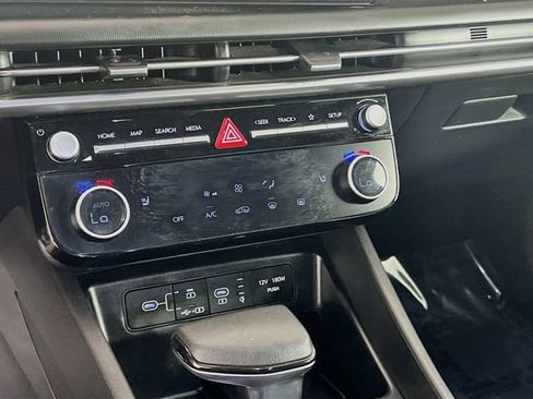 Used 2025 Hyundai Tucson SEL FWD image 13