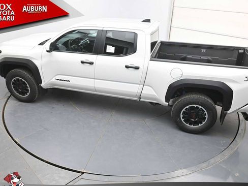 New 2025 Toyota Tacoma TRD Off-Road image 31