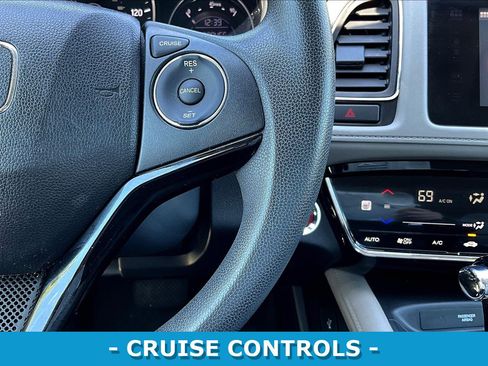 Used 2016 Honda HR-V EX image 12