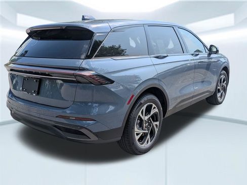 New 2026 Lincoln Nautilus AWD/4WD image 7