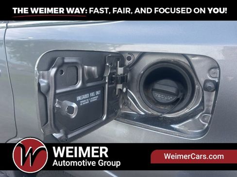 Used 2022 Nissan Armada SV AWD/4WD image 8